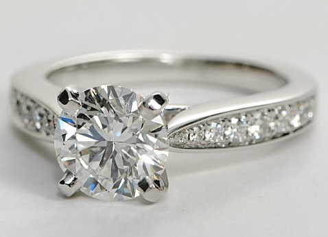 Round diamond engagement rings with pave band